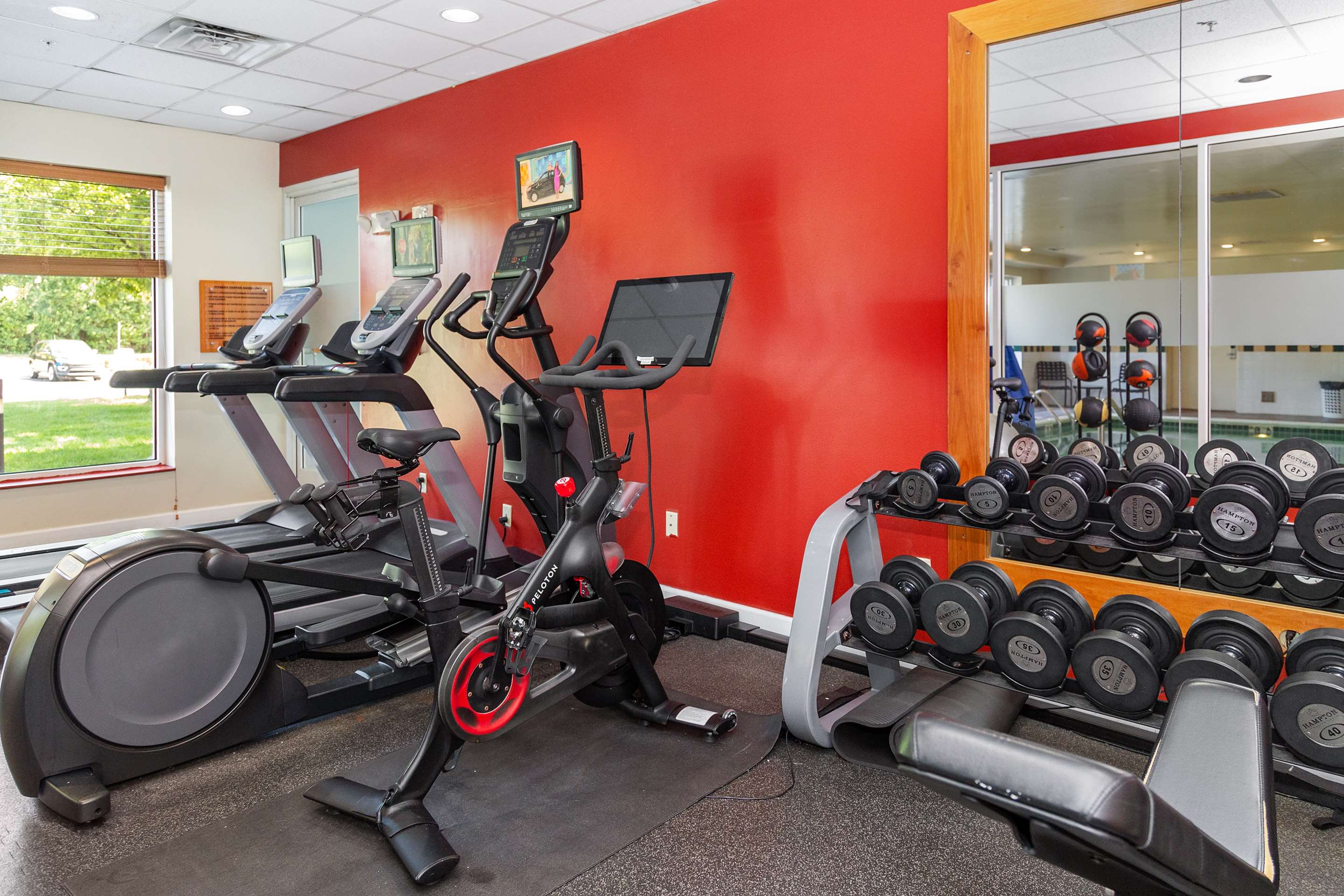 Health club fitness center gym | Hilton Garden Inn Plymouth