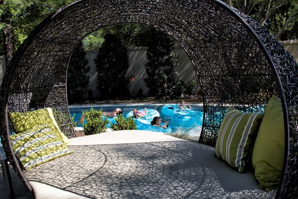 Pool - Hilton Anatole Hotel Dallas - I-35, Exit 430B