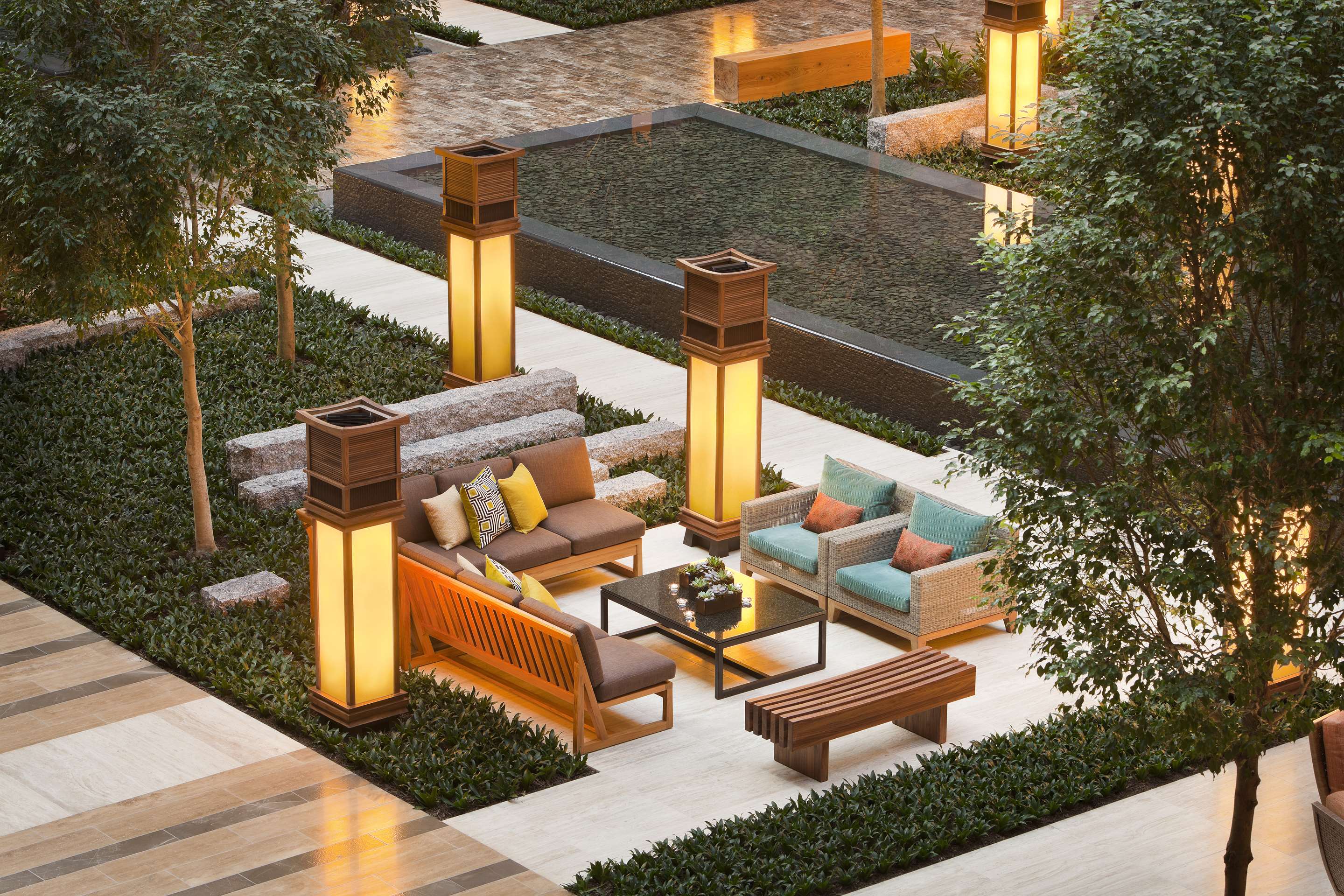 Lobby | Hilton Anatole