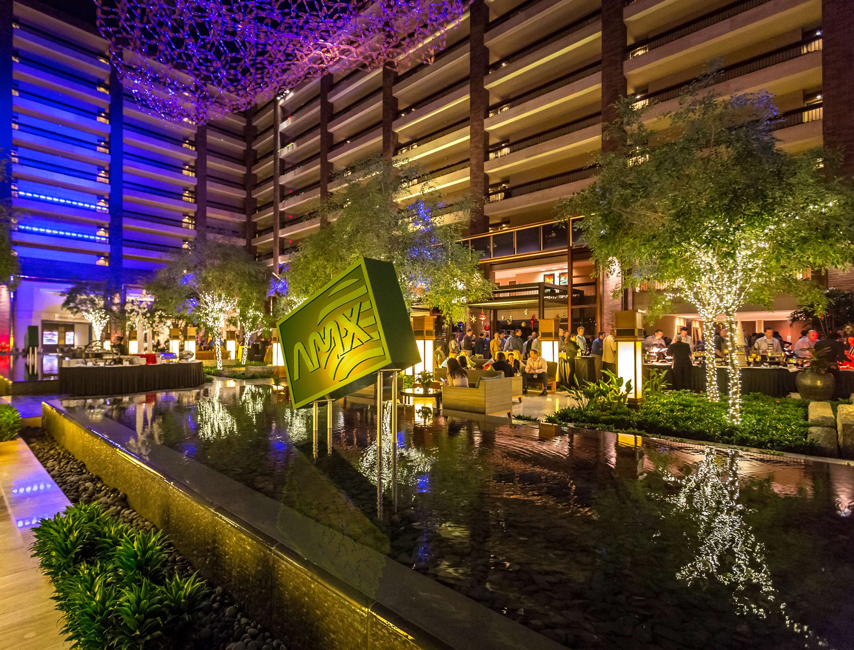 Lobby | Hilton Anatole