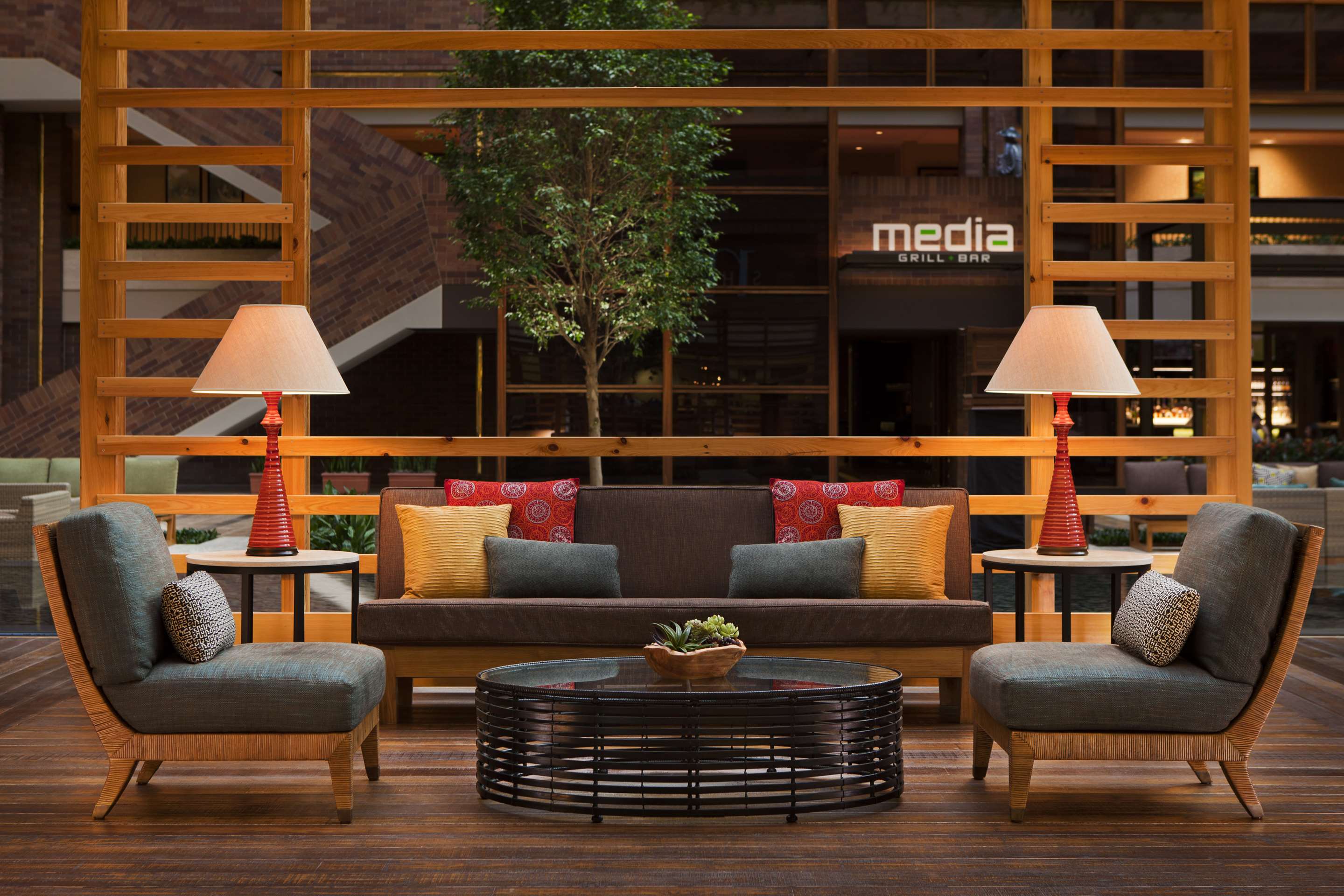 Lobby | Hilton Anatole