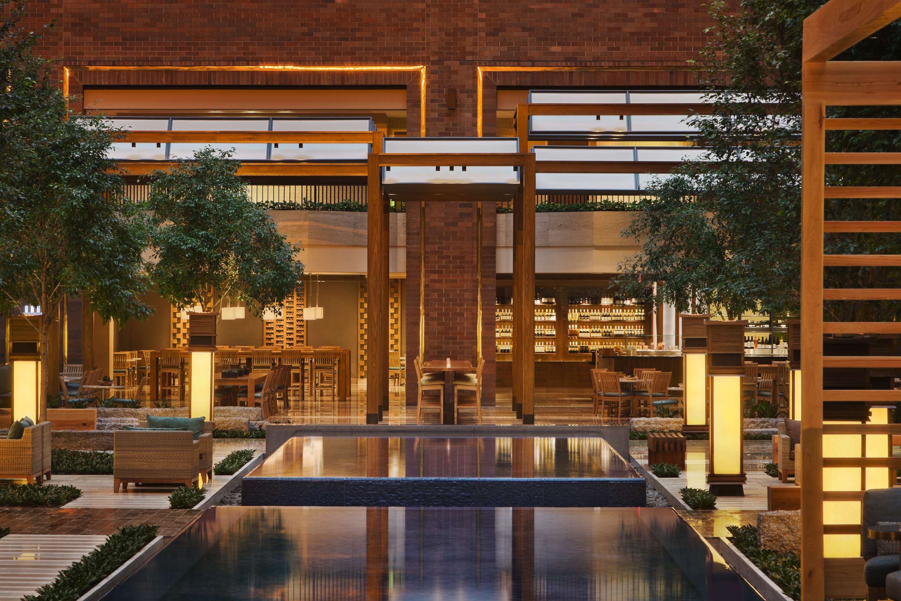 Lobby | Hilton Anatole