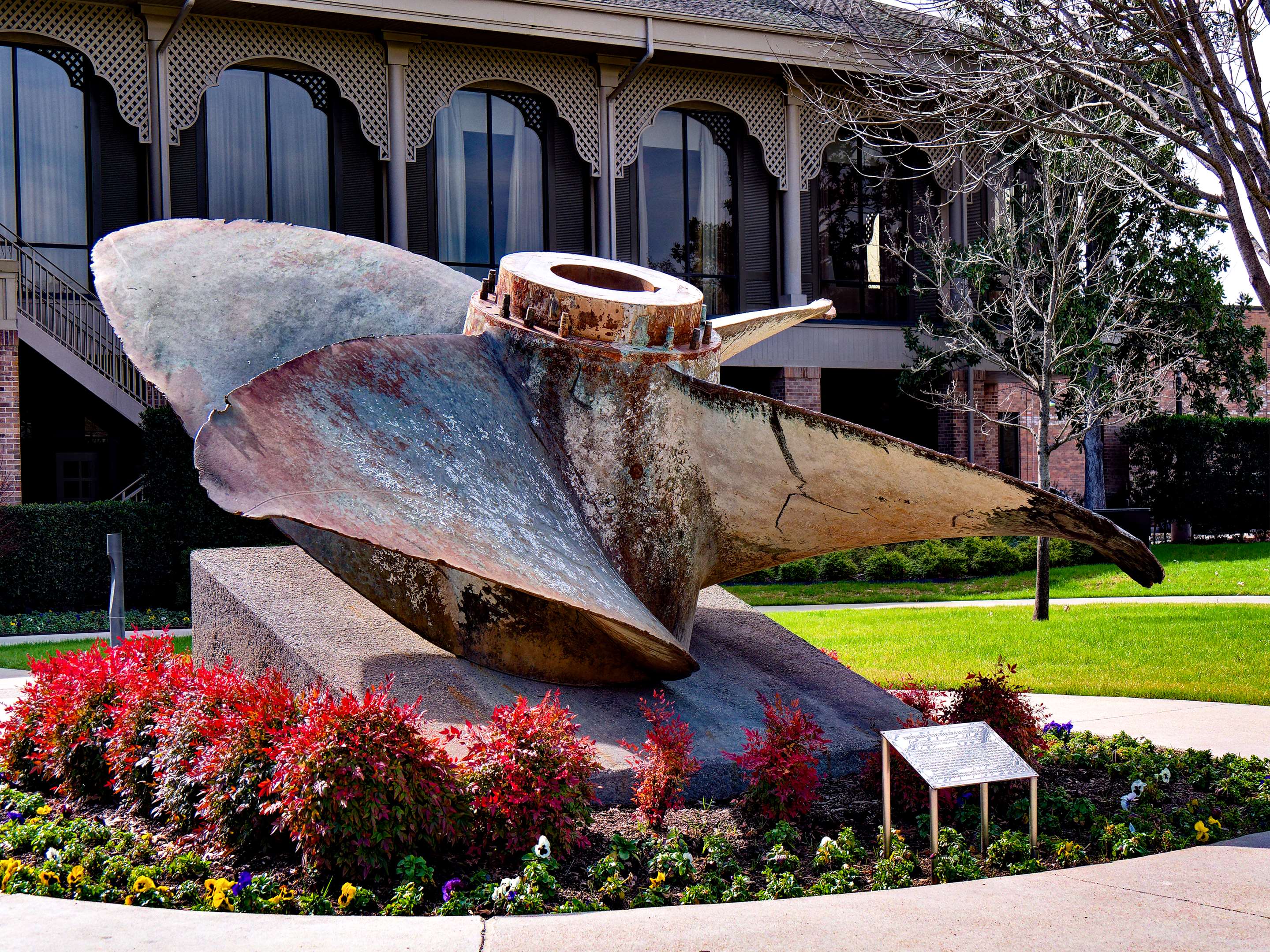 Exterior | Hilton Anatole