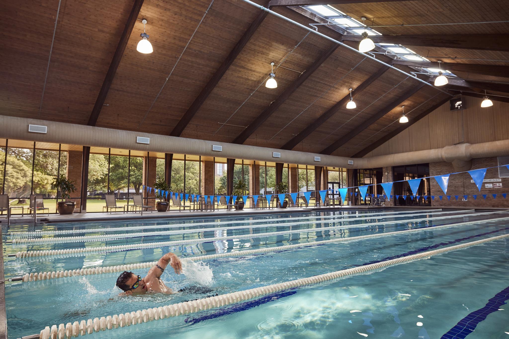 Health club fitness center gym | Hilton Anatole