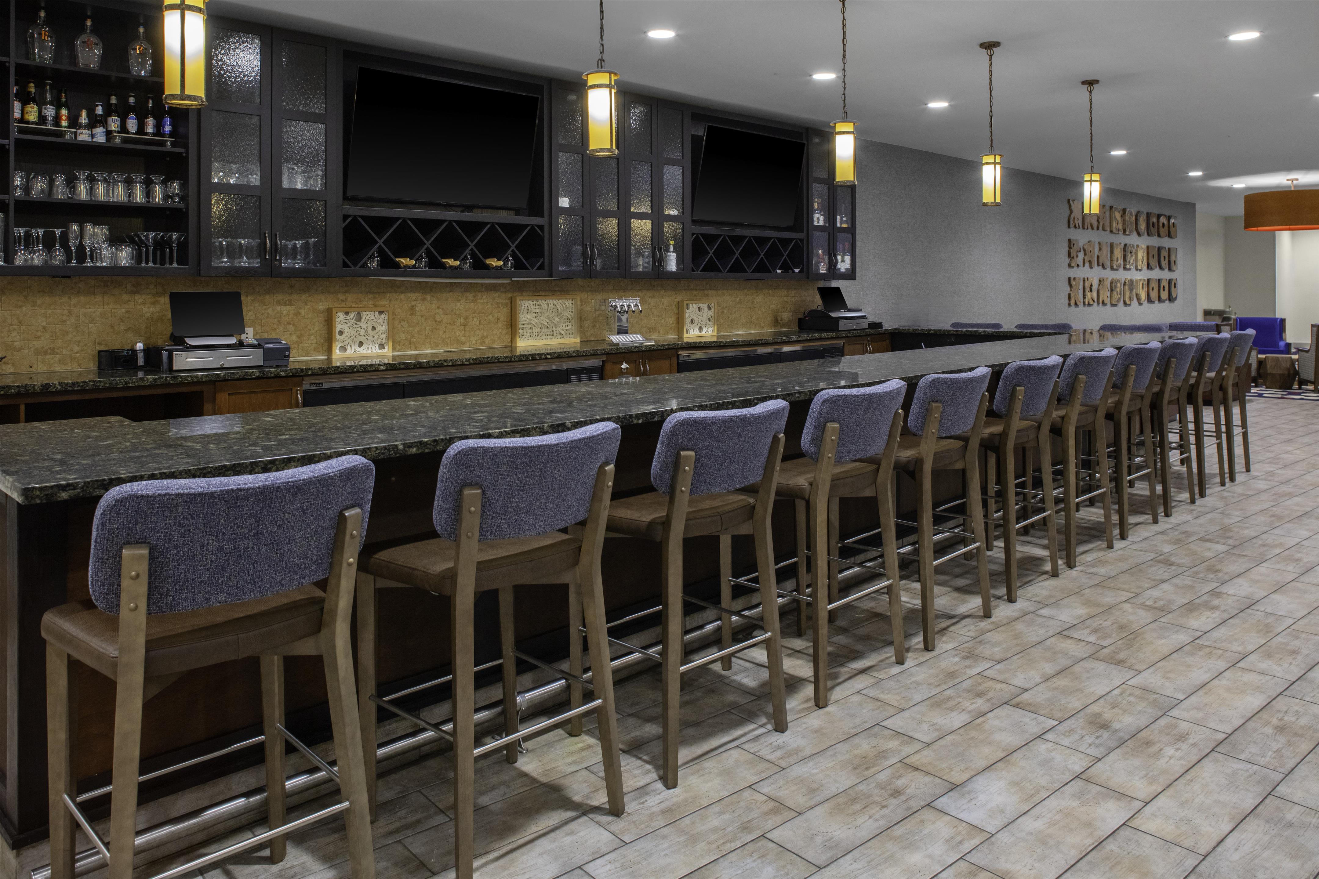 BarLounge | Hilton Garden Inn Denison/Sherman/At Texoma Event Center