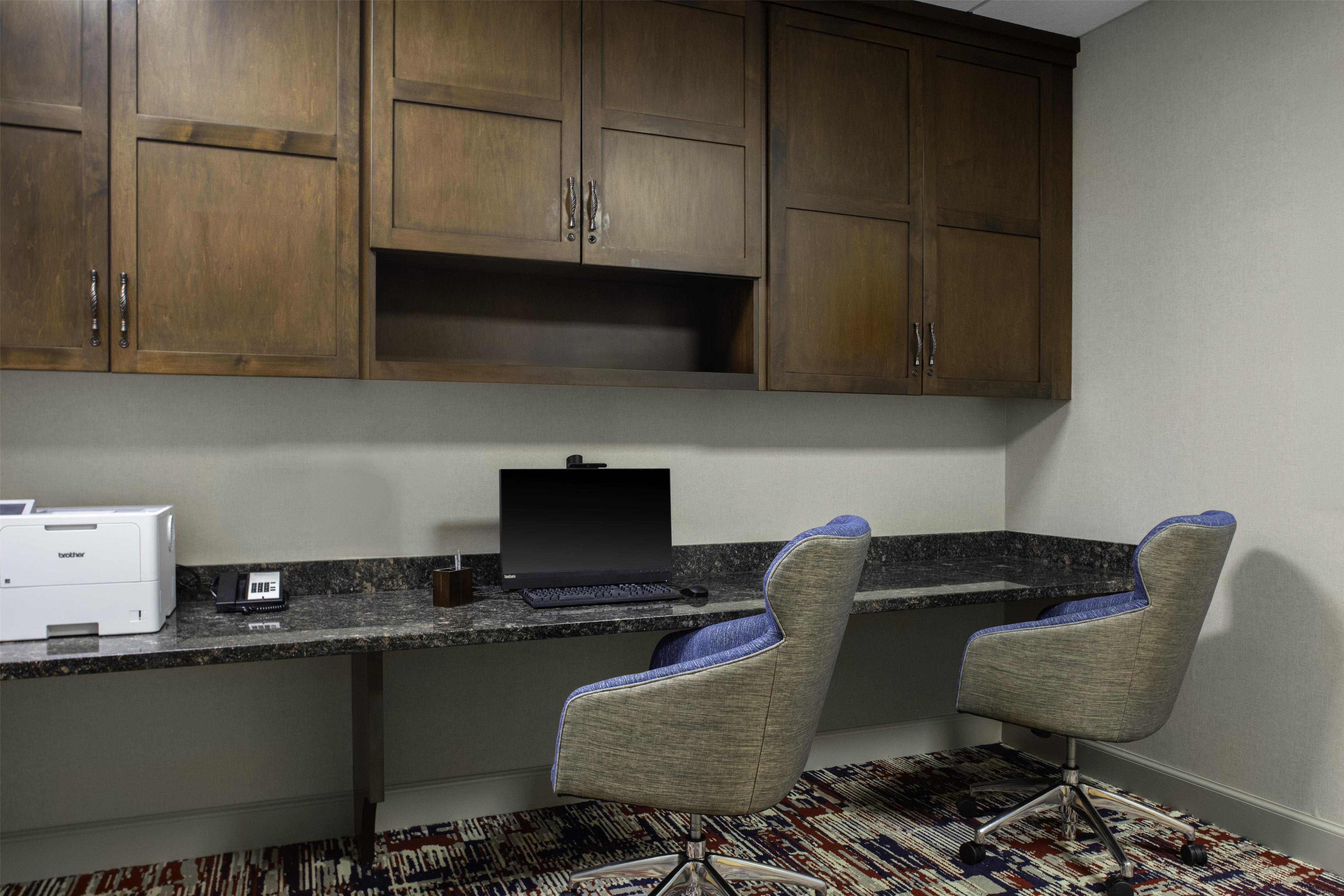 Business Center | Hilton Garden Inn Denison/Sherman/At Texoma Event Center