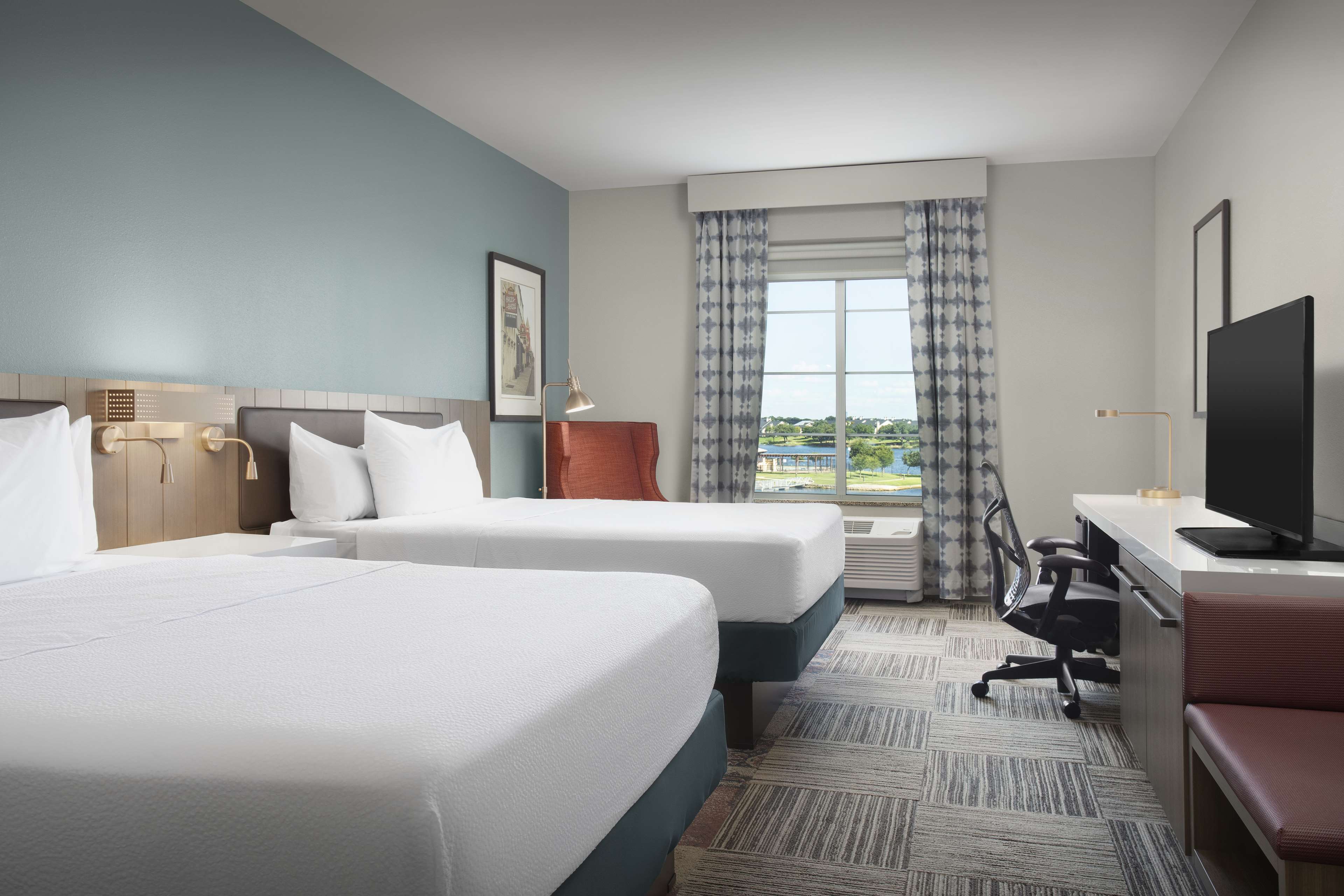 Hilton Garden Inn Granbury Room Type - 2 QUEEN BEDS LAKEVIEW