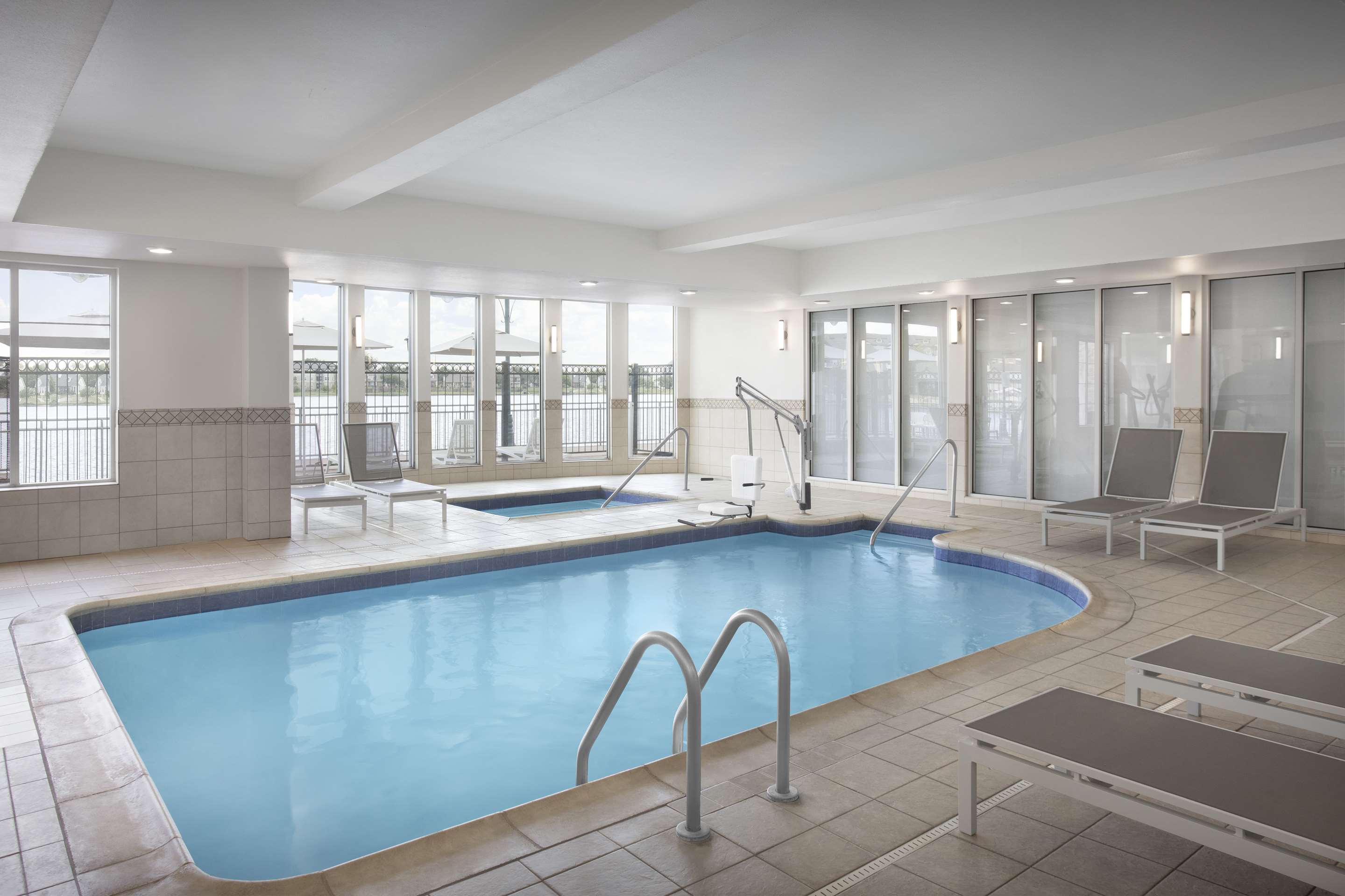 Pool | Hilton Garden Inn Granbury
