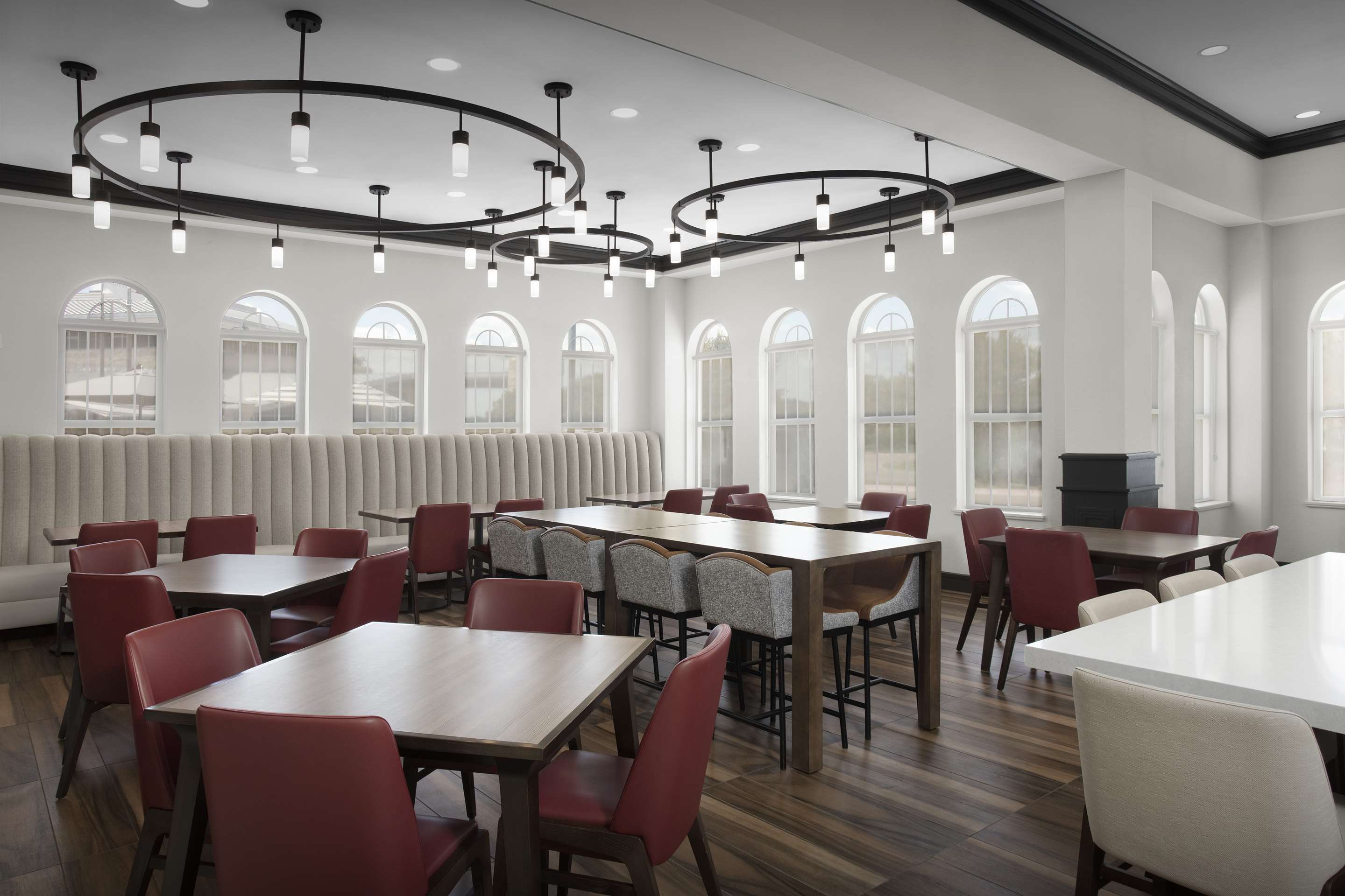 Restaurant | Hilton Garden Inn Granbury