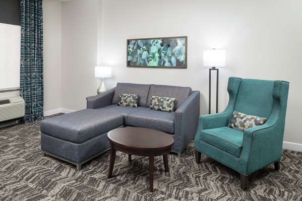  - Hilton Garden Inn Grapevine