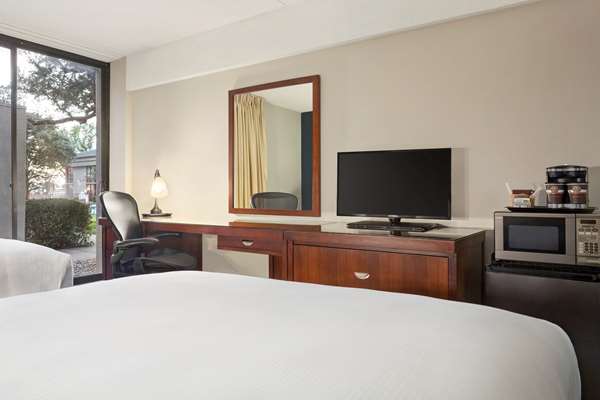  - DoubleTree by Hilton Hotel DFW Airport North Irving