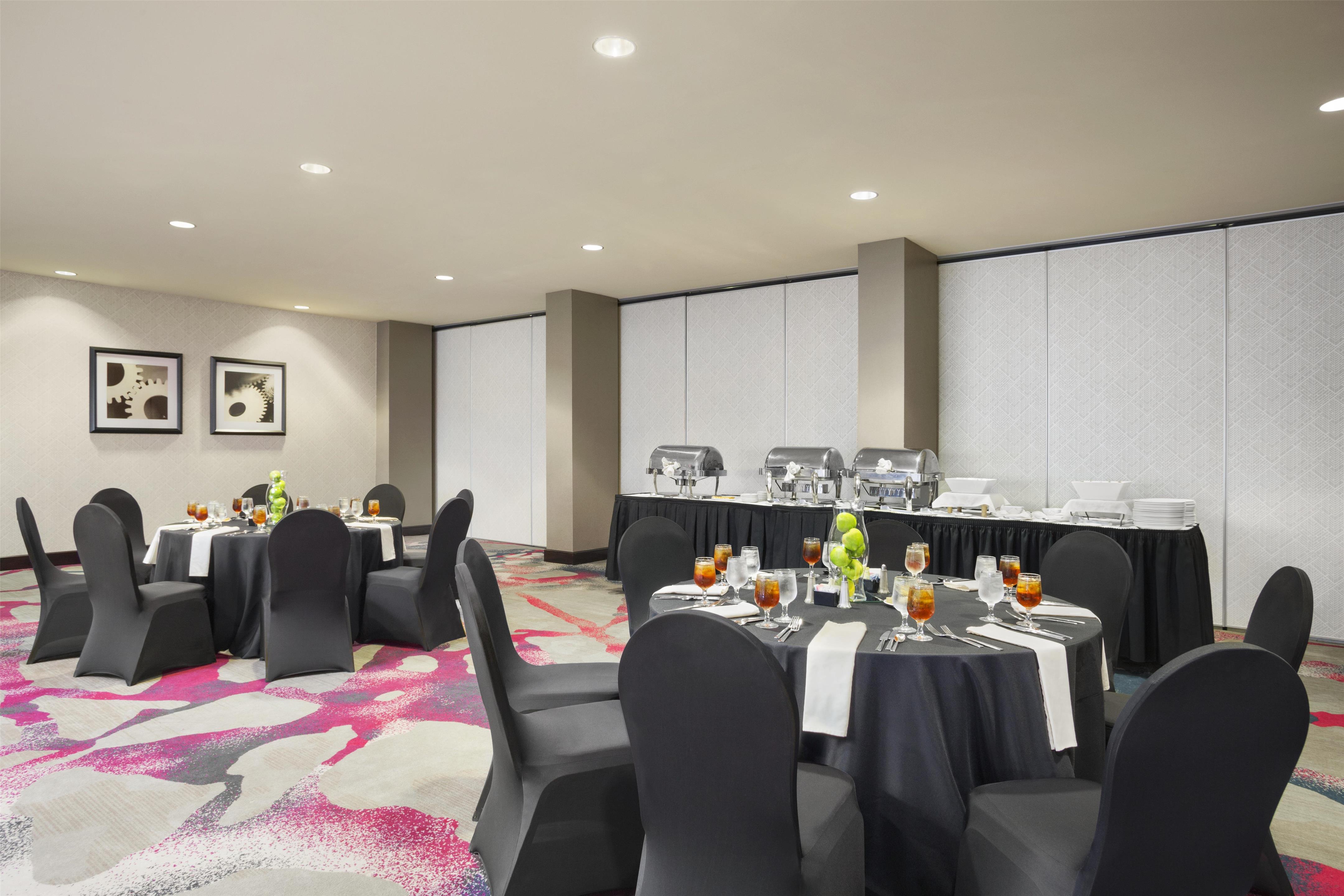Meeting Room | DoubleTree by Hilton Dallas - DFW Airport North