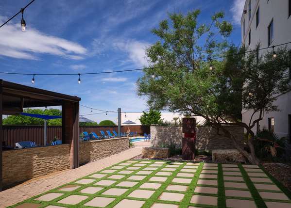 Pool - Hilton Garden Inn Las Colinas Irving