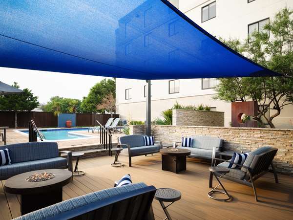 Pool - Hilton Garden Inn Las Colinas Irving