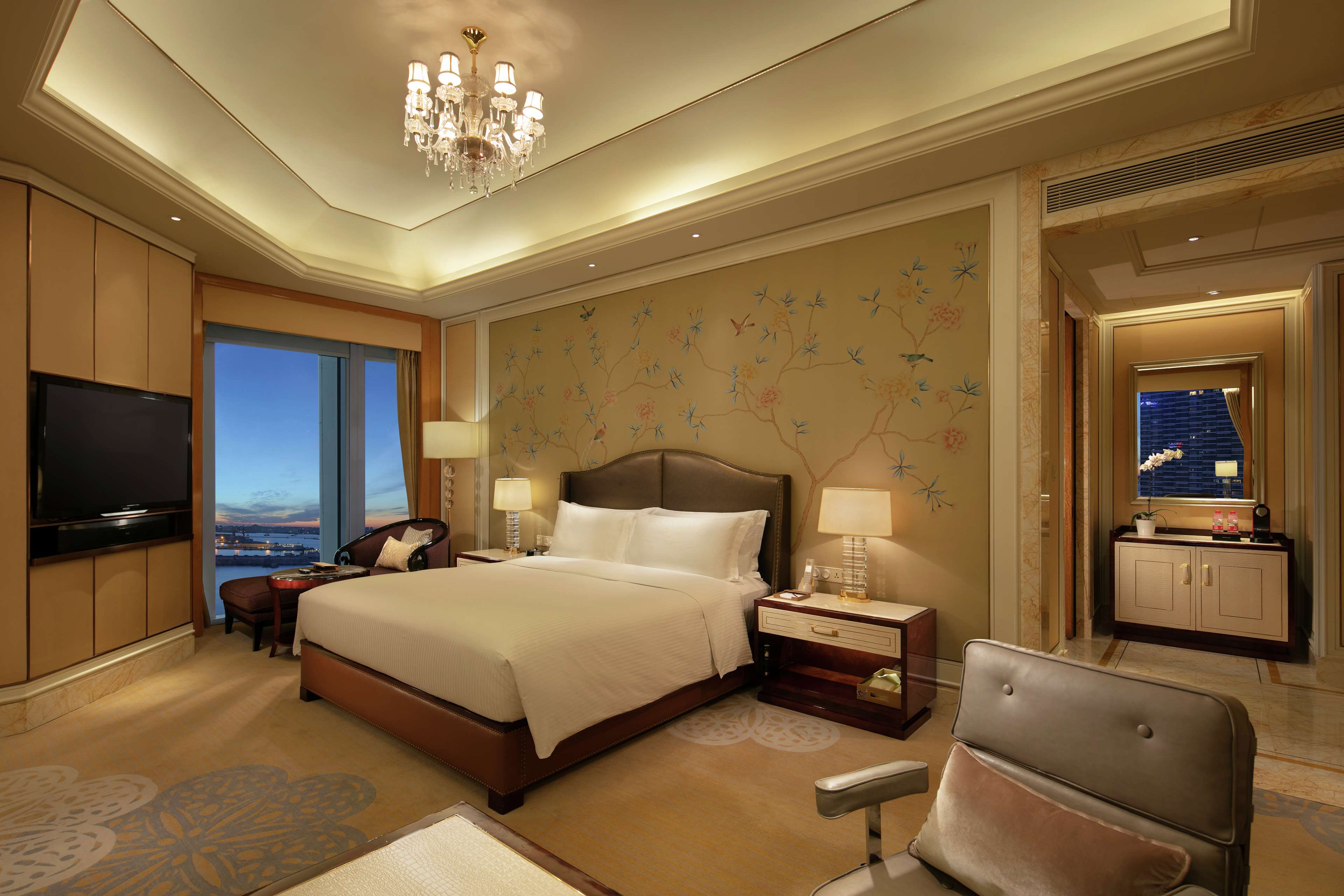 Conrad Dalian Room Type - KING EXECUTIVE CORNER ROOM