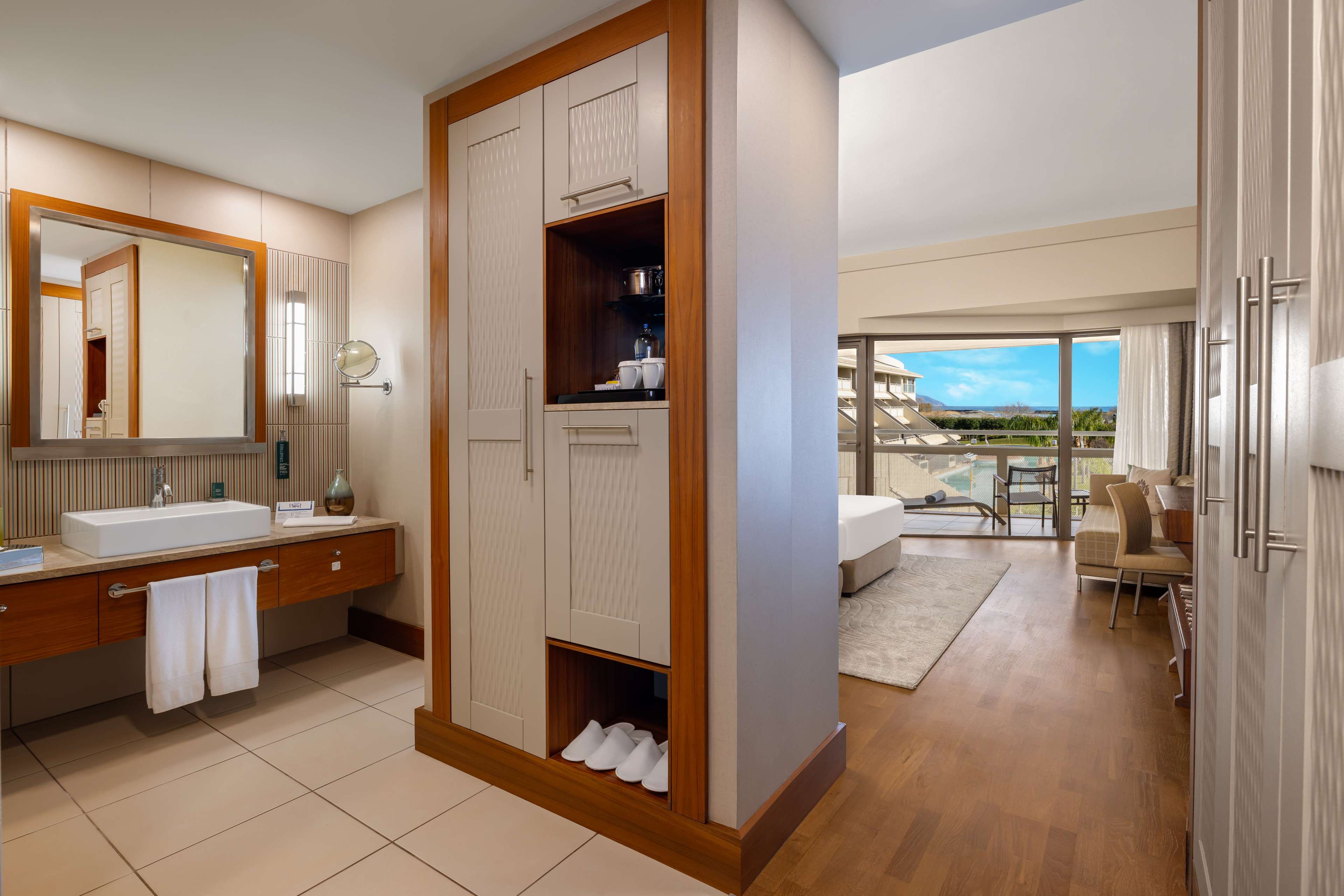 Hilton Dalaman Sarigerme Resort & Spa Room Type - TWNGUESTROOM POOLACCESSSEA