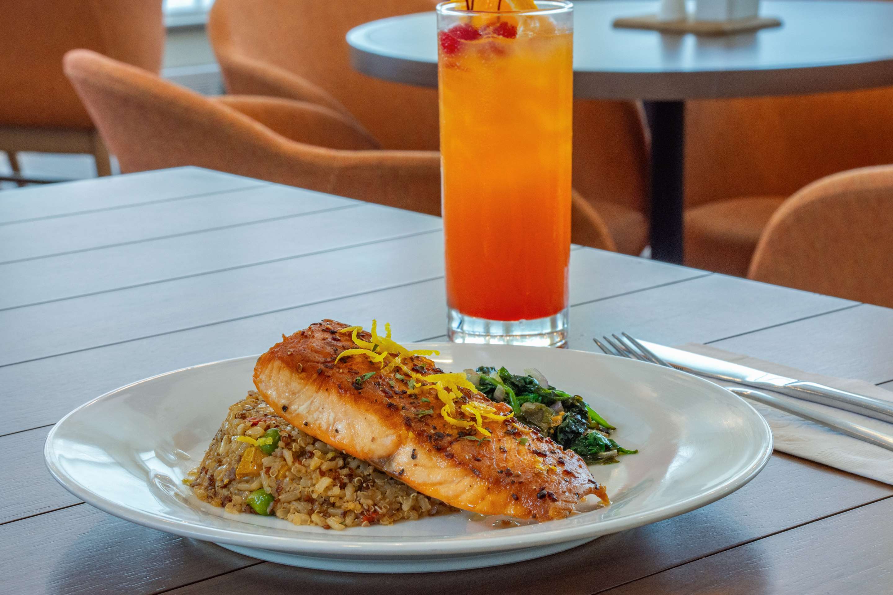 Restaurant | Hilton Garden Inn Danbury