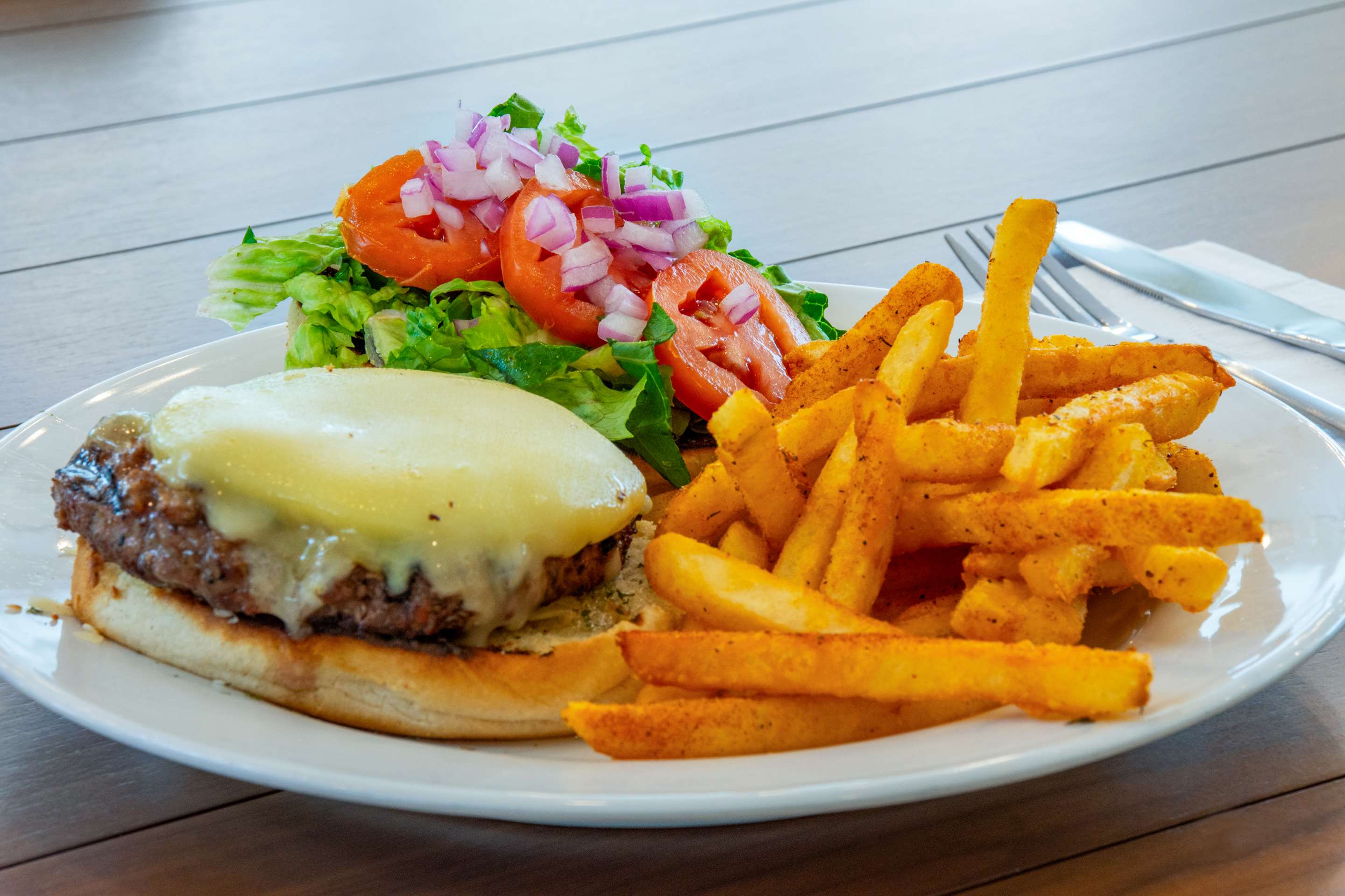 Restaurant | Hilton Garden Inn Danbury
