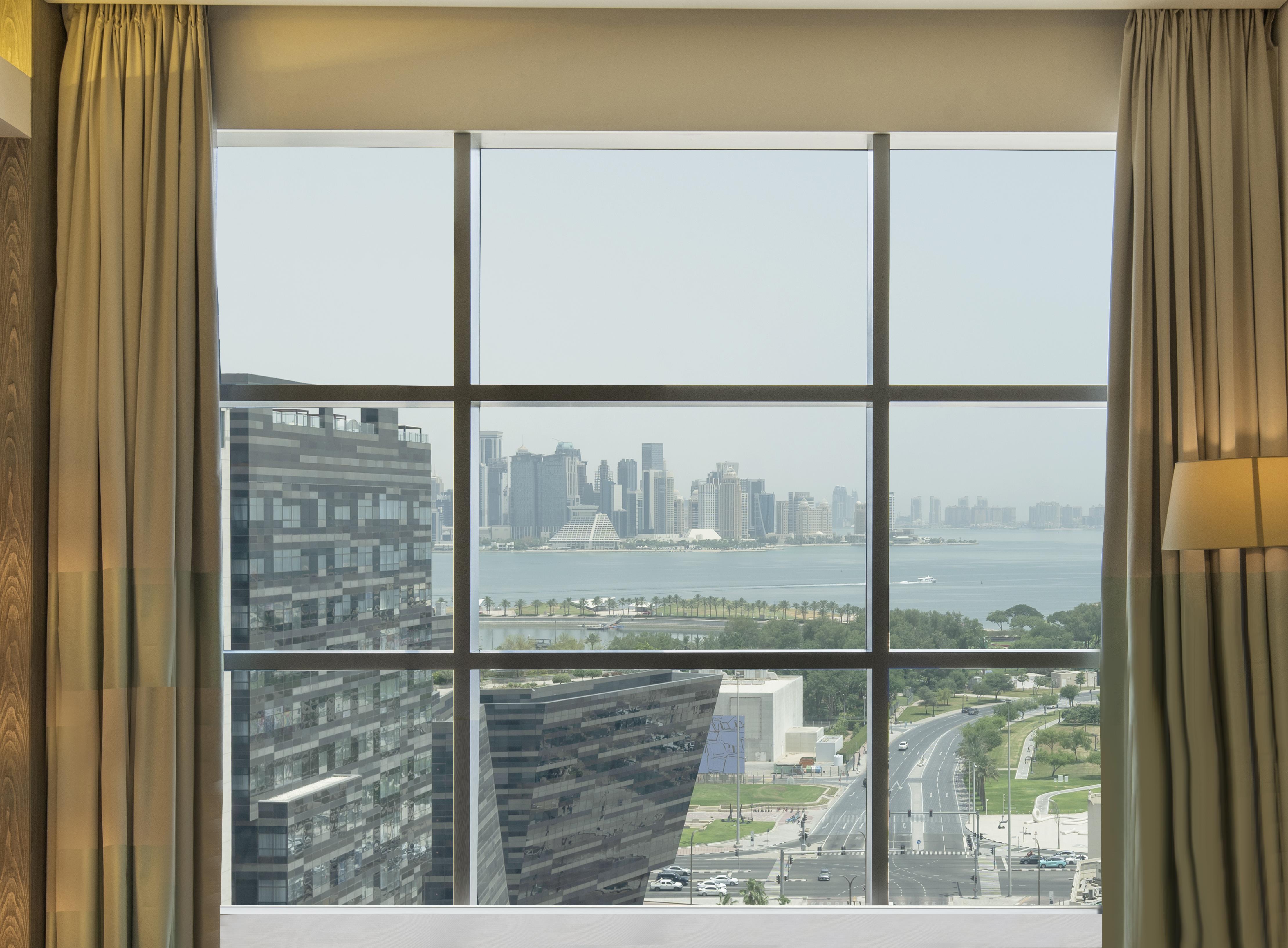DoubleTree by Hilton Hotel Doha Old Town Room Type - KING GUEST ROOM W SEA VIEW