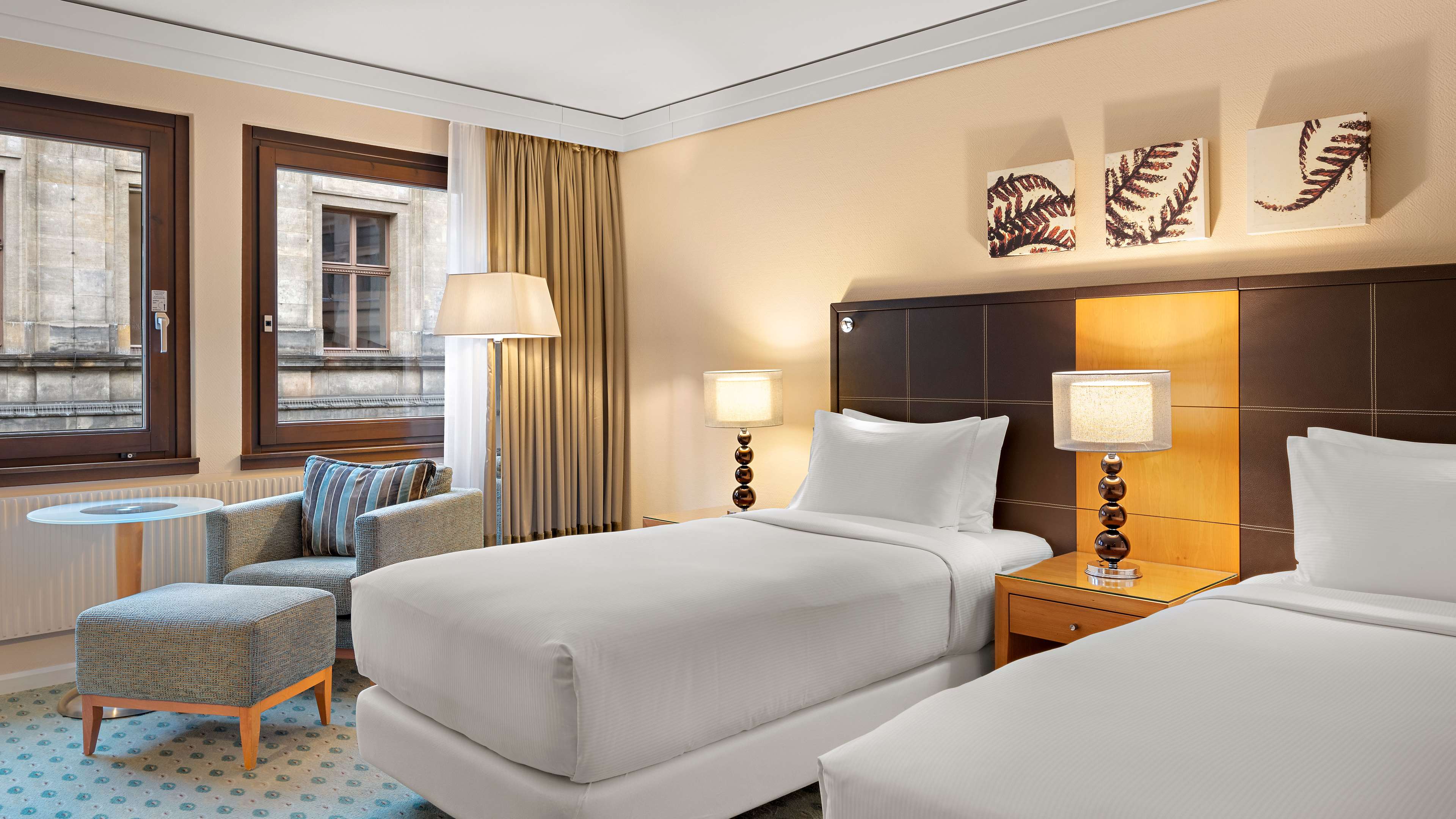 Hilton Dresden Room Type - TWIN HILTON EXECUTIVE