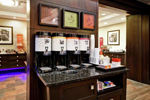 Restaurant - Hampton Inn & Suites Canton - I-275, Exit 25