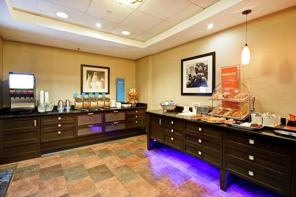 Amenities - Hampton Inn & Suites Canton - I-275, Exit 25