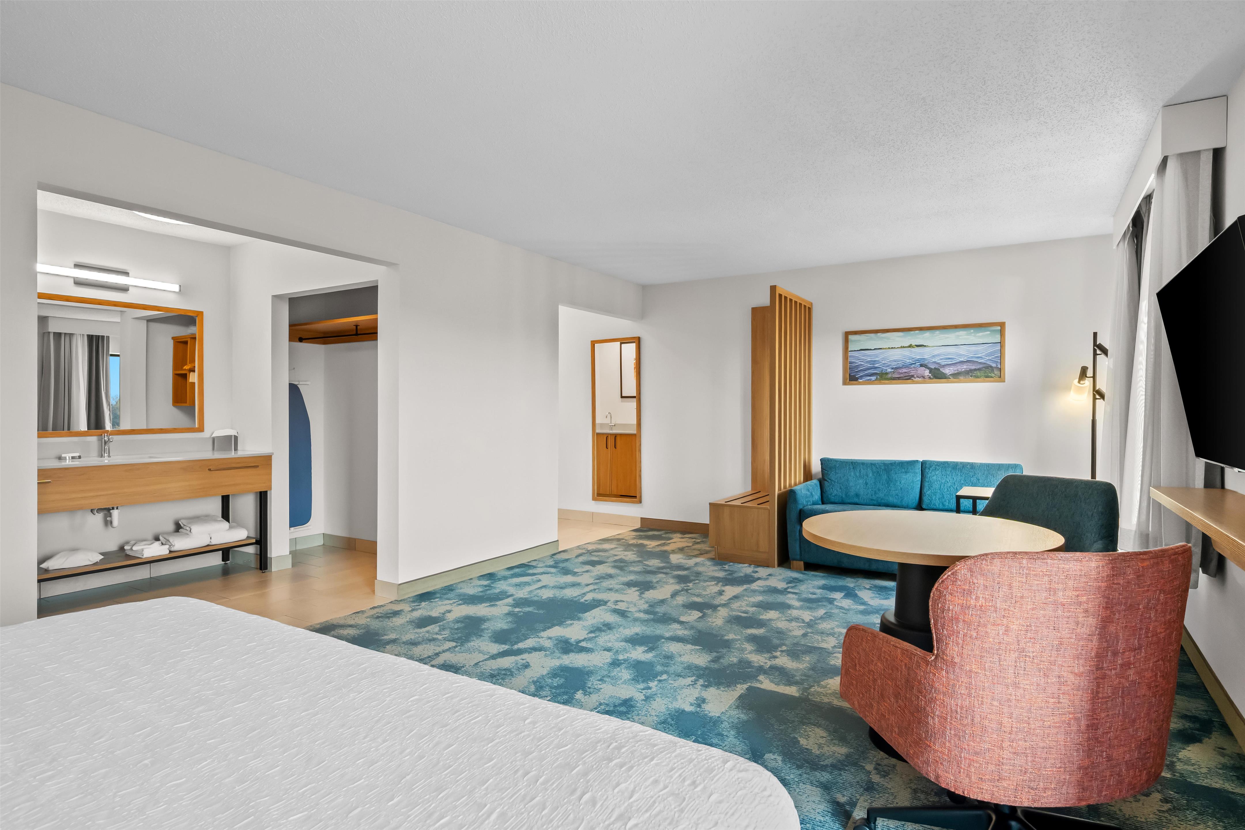Guest room