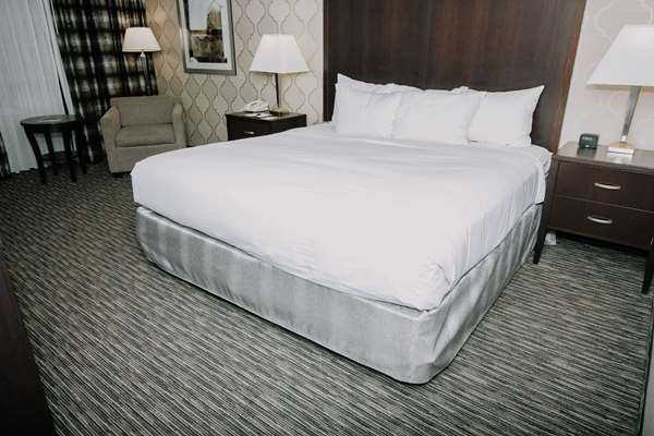  - DoubleTree by Hilton Hotel Detroit