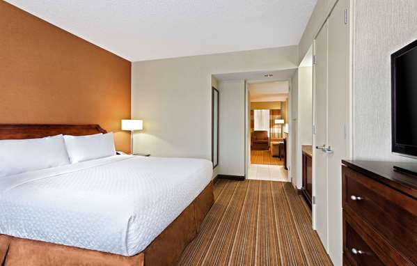  - DoubleTree by Hilton Hotel Detroit
