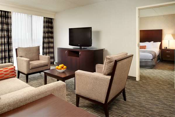  - DoubleTree by Hilton Hotel Detroit