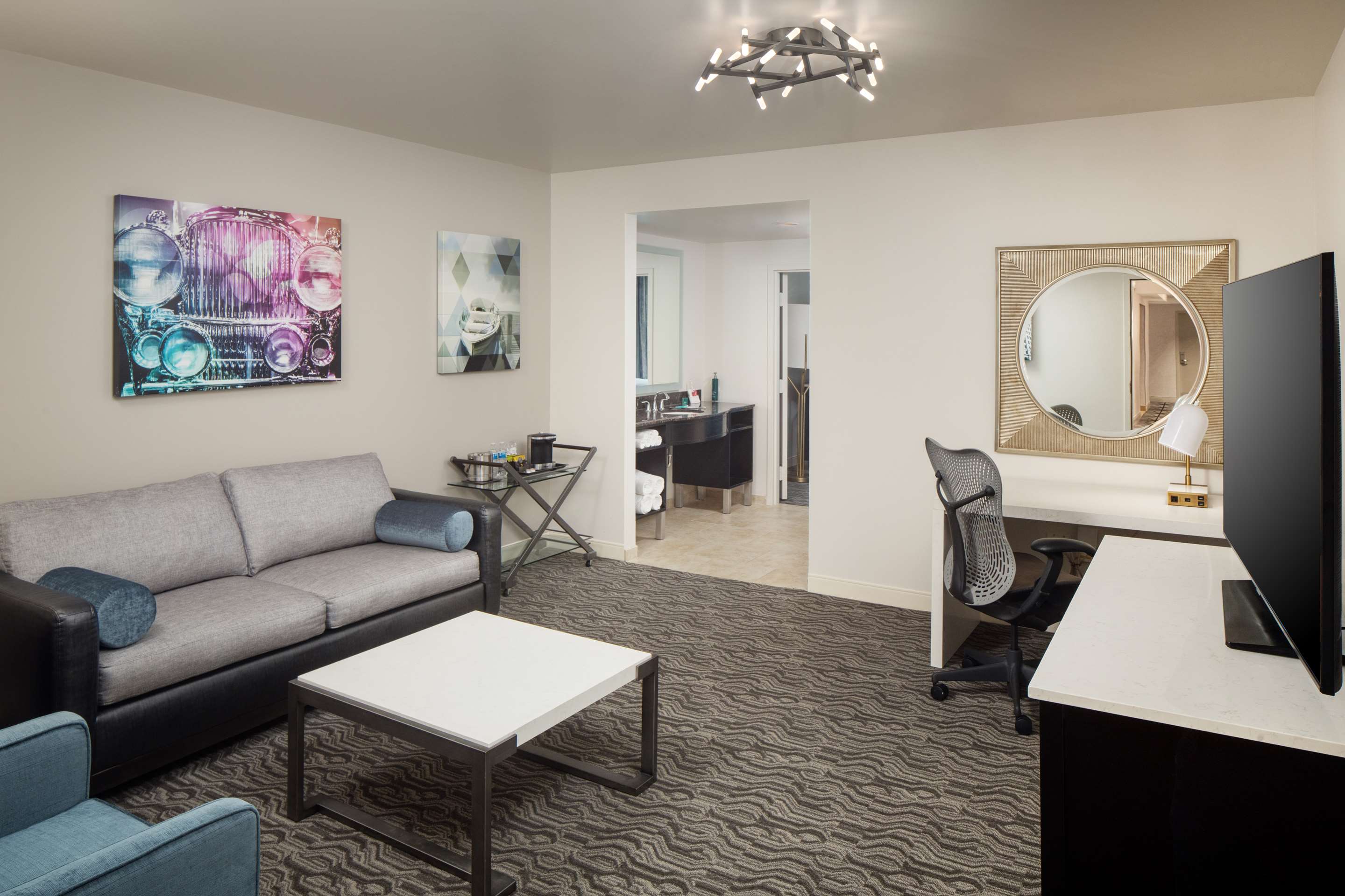 Guest room