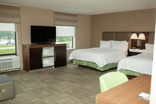  - Hampton Inn Commerce Township