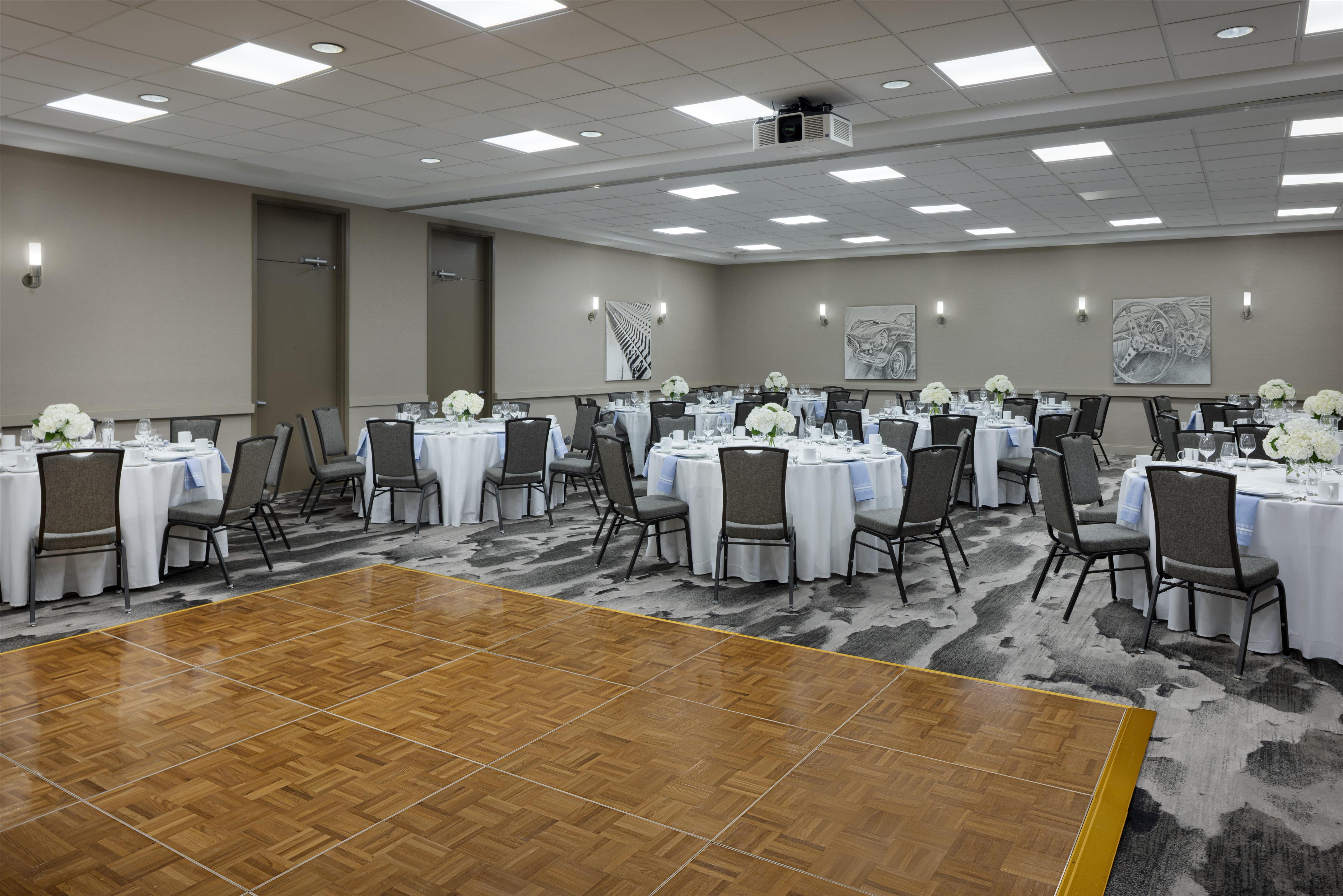 Meeting Room | Embassy Suites by Hilton Detroit Troy Auburn Hills
