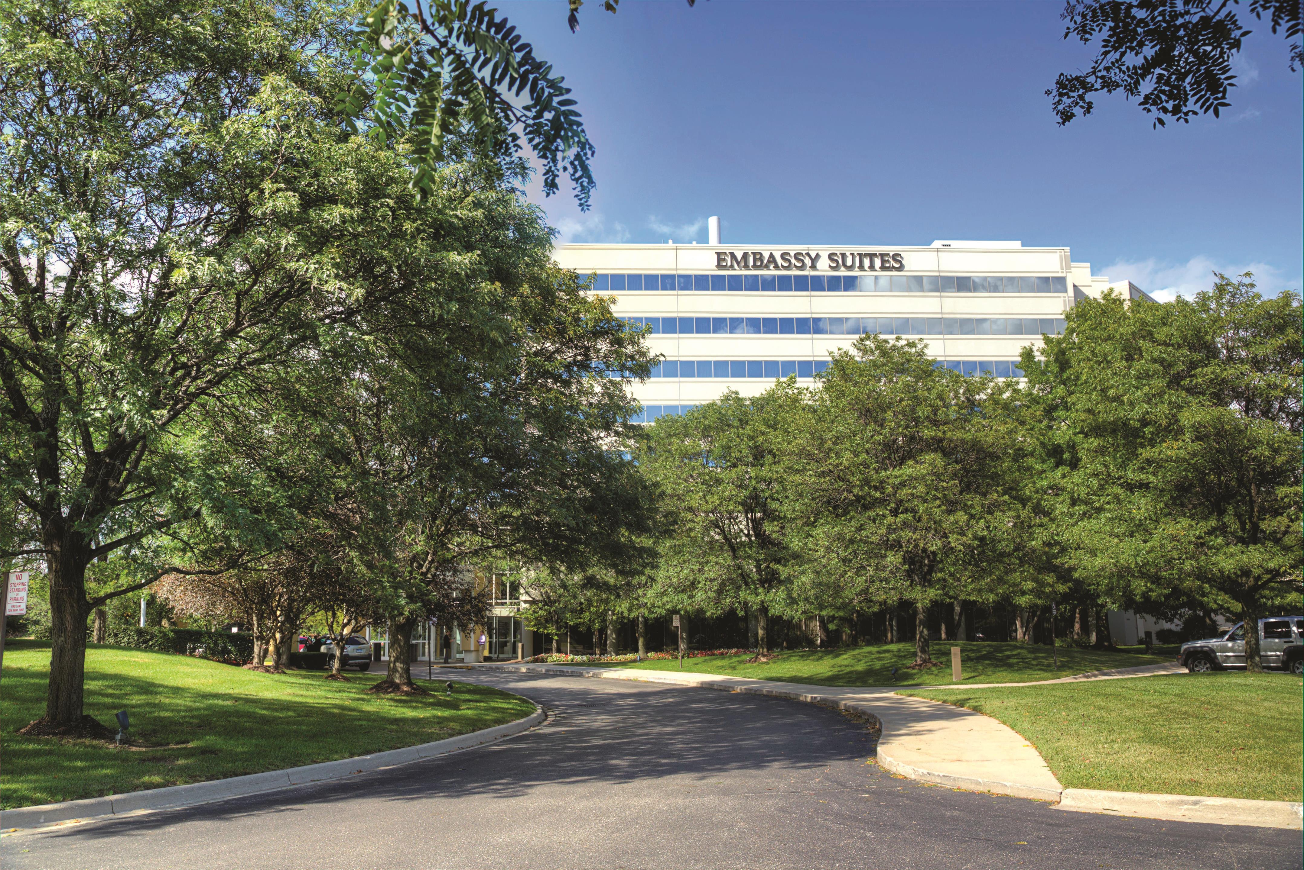 Exterior | Embassy Suites by Hilton Detroit Troy Auburn Hills
