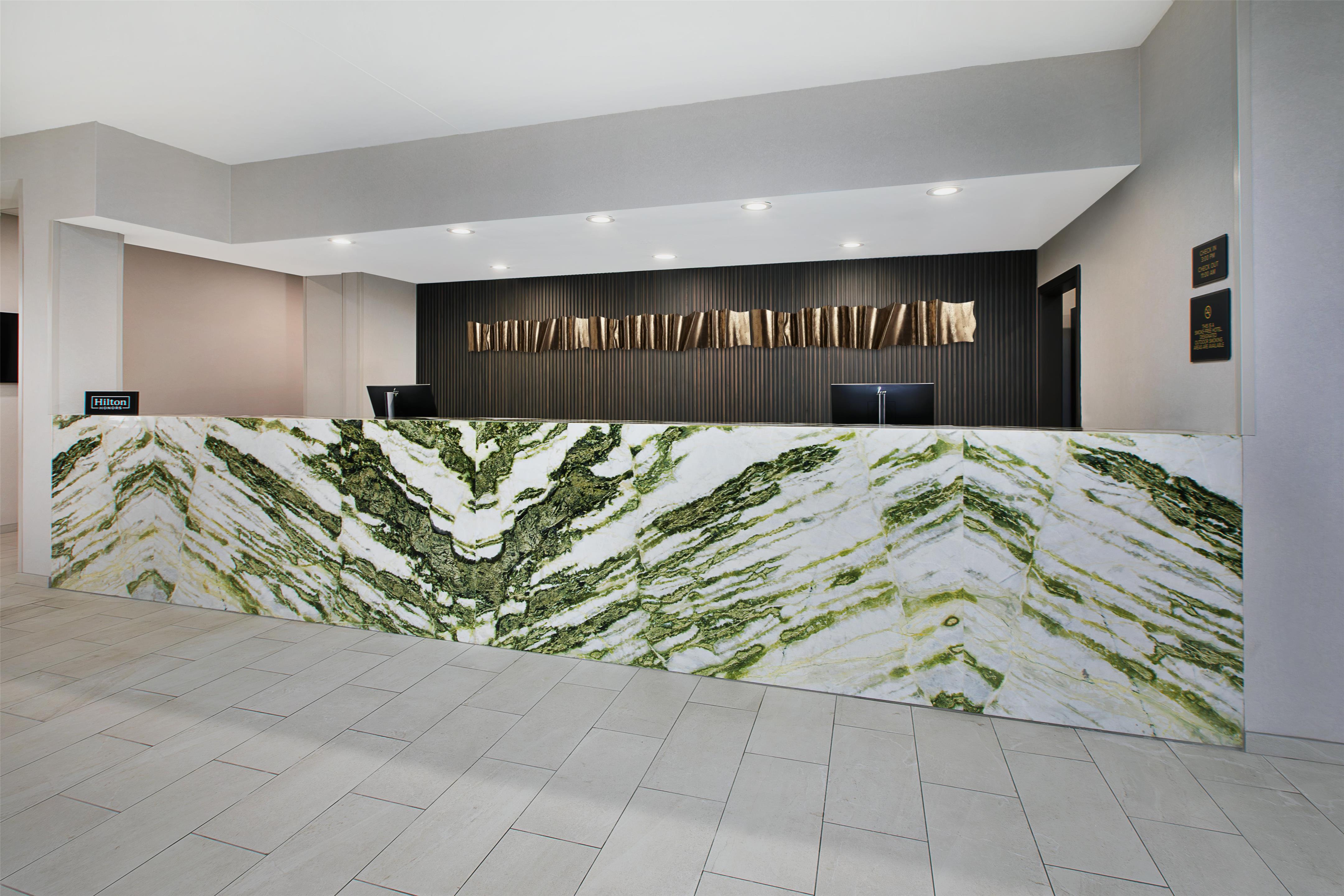 Reception | DoubleTree by Hilton Hotel Detroit - Novi