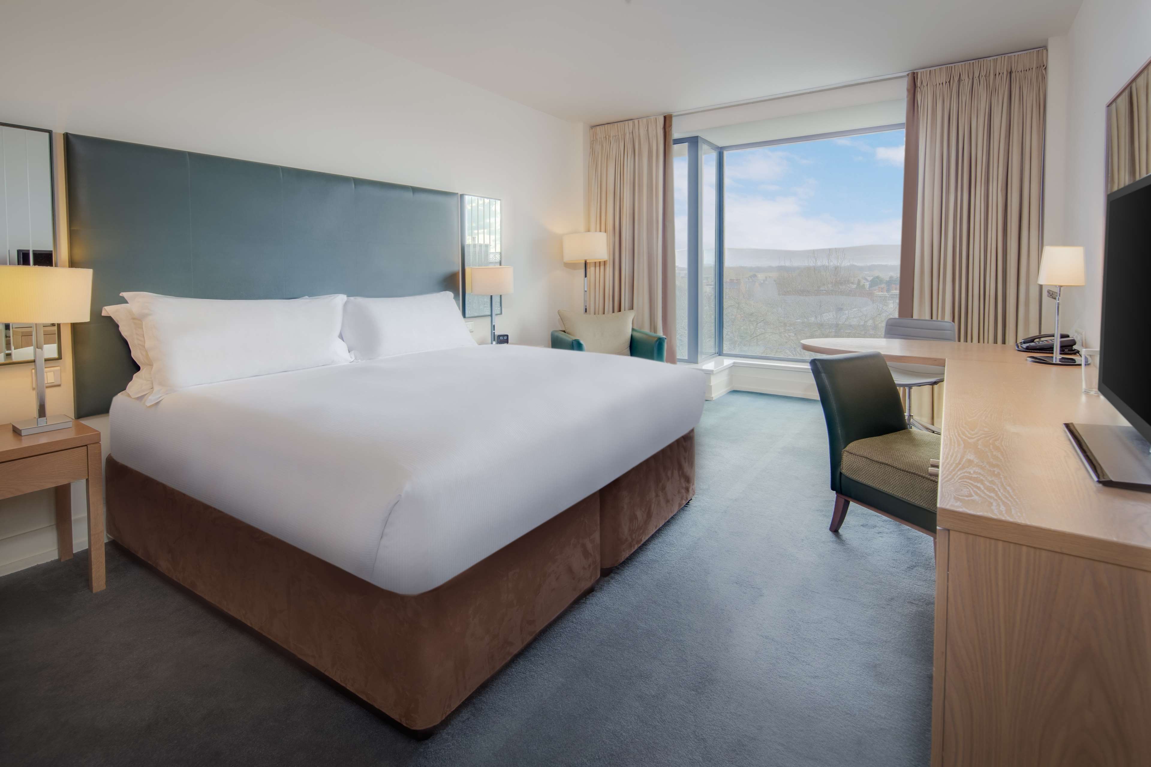 Hilton Dublin Kilmainham Room Type - DOUBLE HILTON GUEST ROOM
