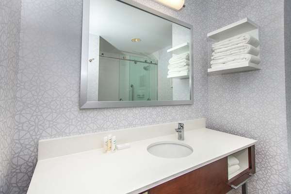  - Hampton Inn Deadwood at Tin Lizzie Gaming Resort