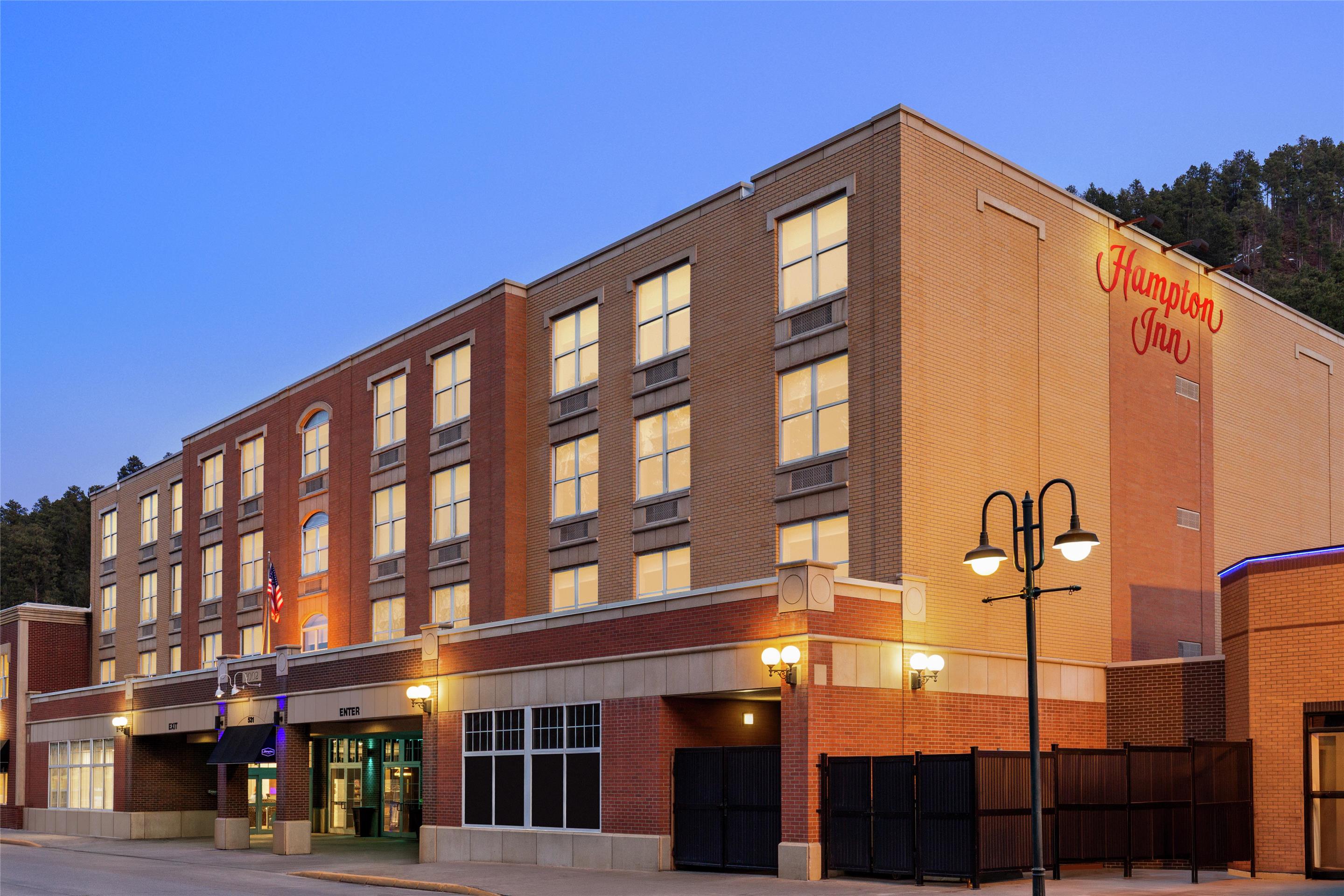 Exterior | Hampton Inn Deadwood at Tin Lizzie Gaming Resort