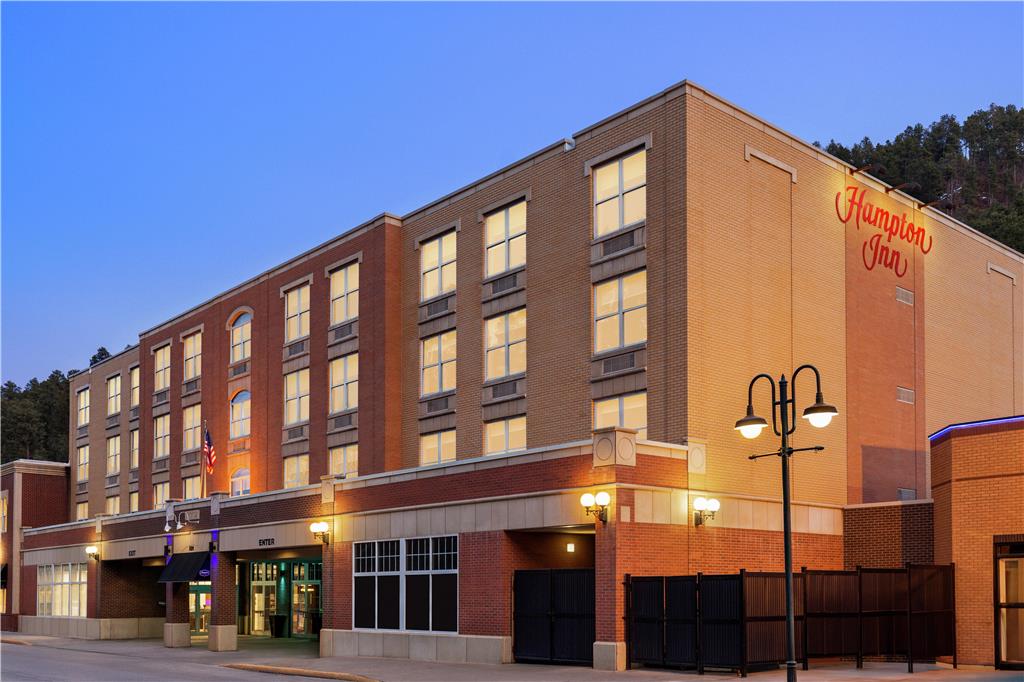 Hampton Inn