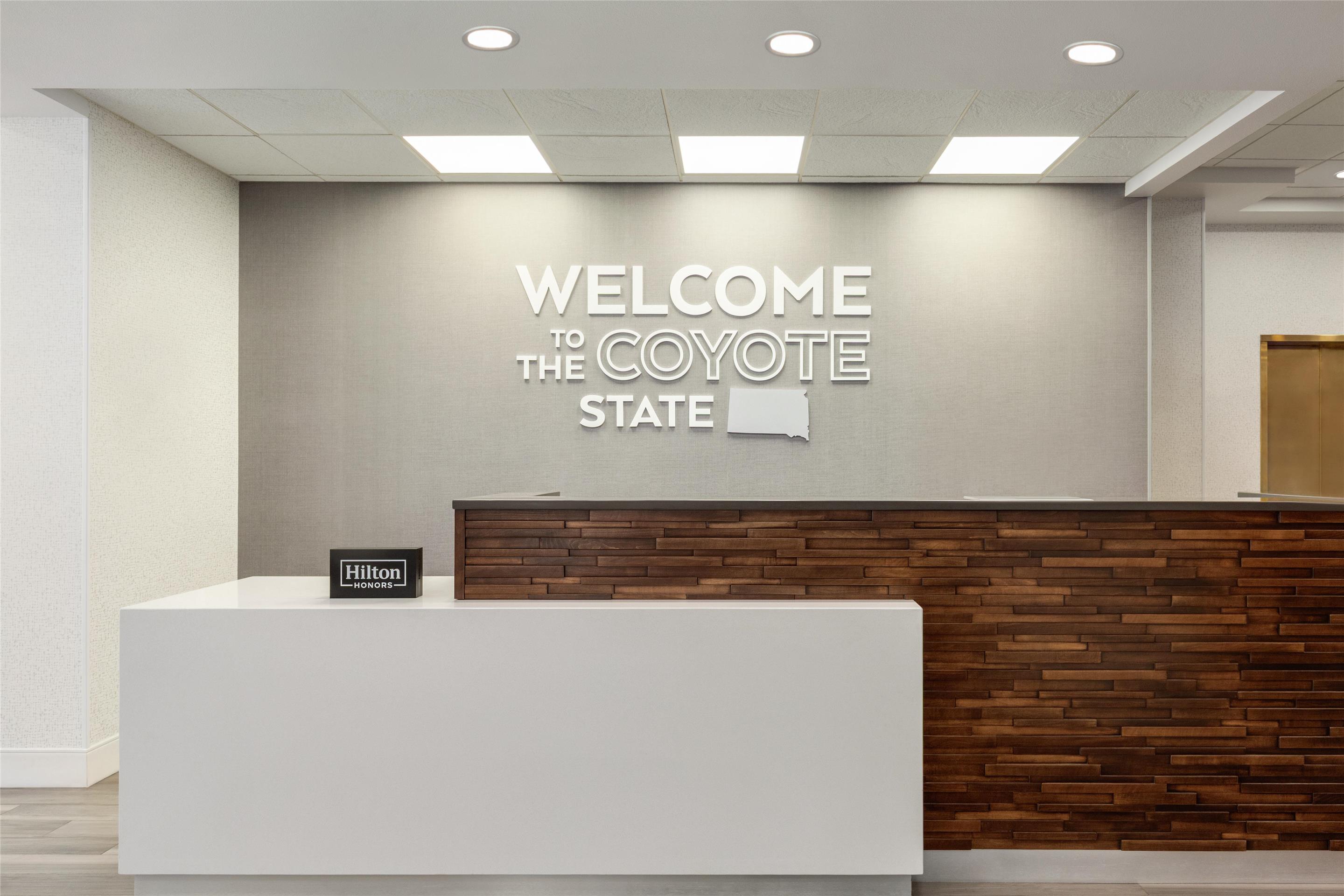 Reception | Hampton Inn Deadwood at Tin Lizzie Gaming Resort