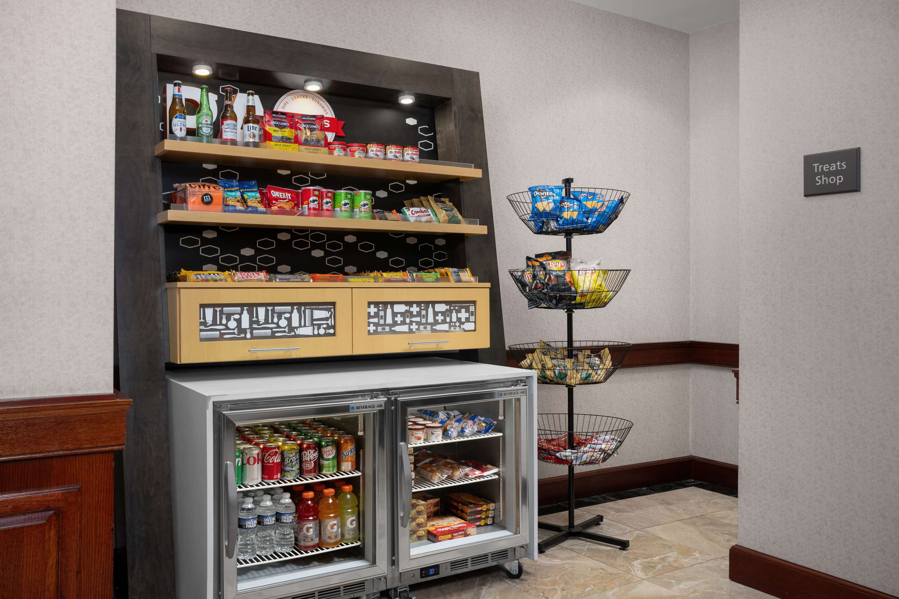 Restaurant | Hampton Inn Easton