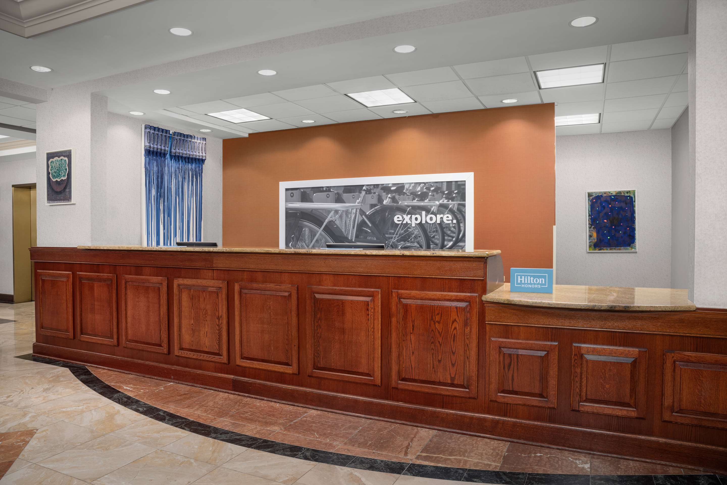 Reception | Hampton Inn Easton