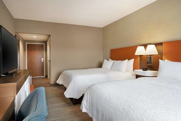  - Hampton Inn & Suites Ephrata