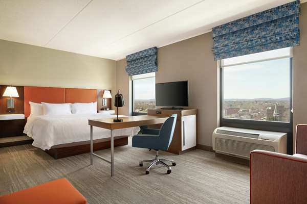  - Hampton Inn & Suites Ephrata