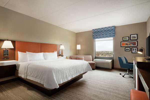  - Hampton Inn & Suites Ephrata