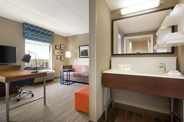  - Hampton Inn & Suites Ephrata