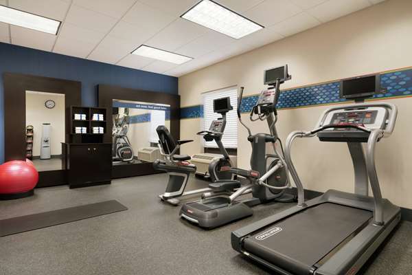 Fitness/ Exercise Room - Hampton Inn & Suites Ephrata