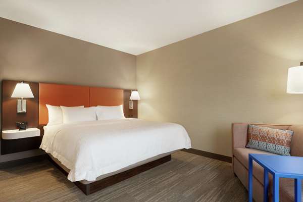  - Hampton Inn & Suites Ephrata