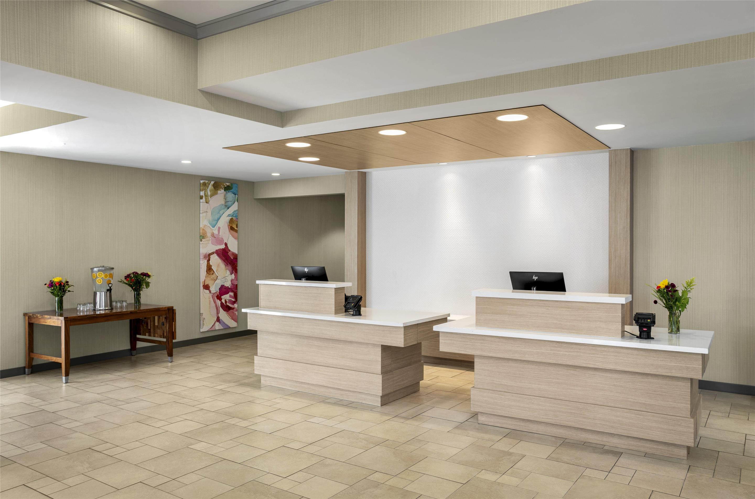 Reception | Hilton Garden Inn Eugene/Springfield