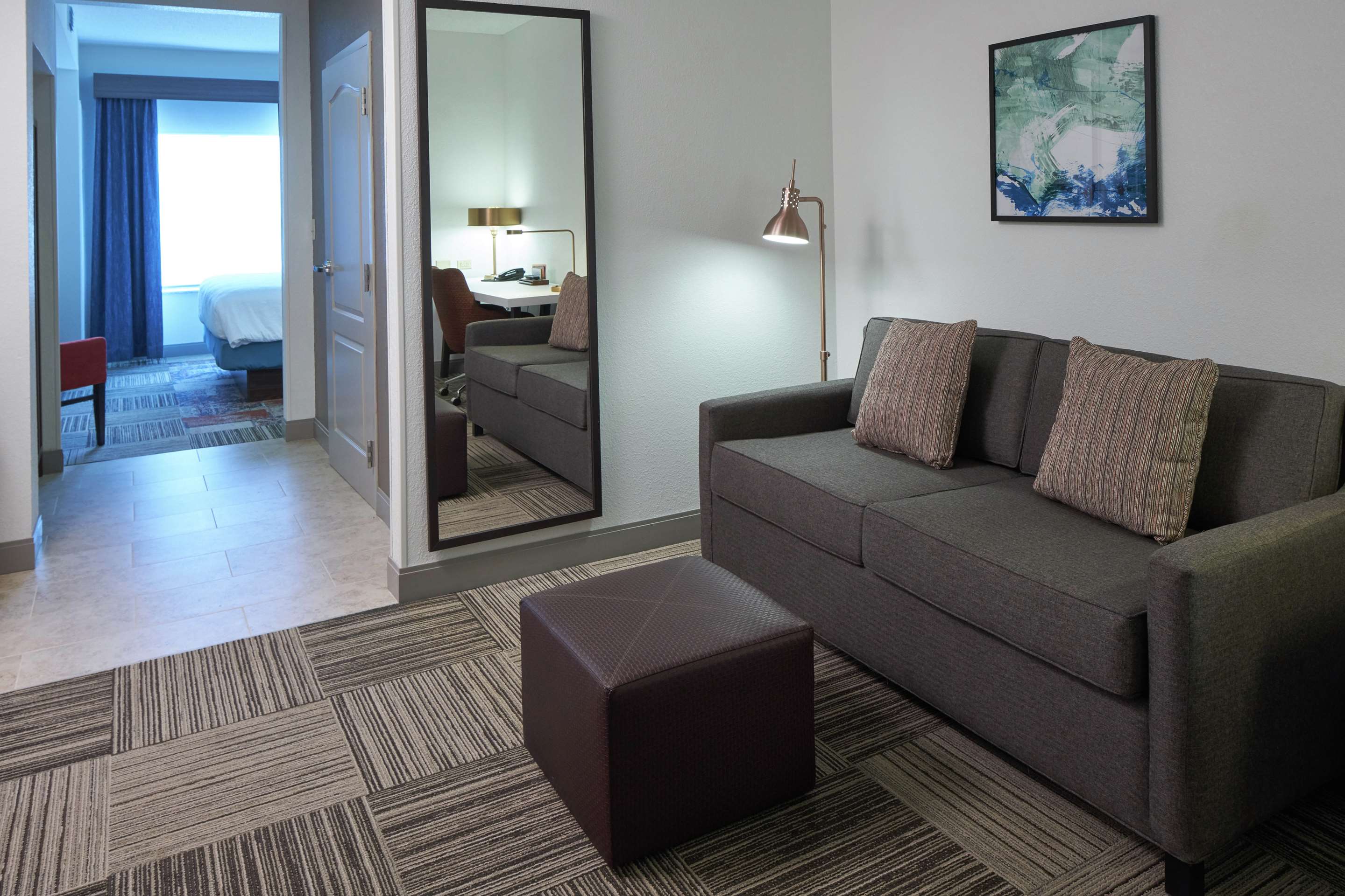 Guest room